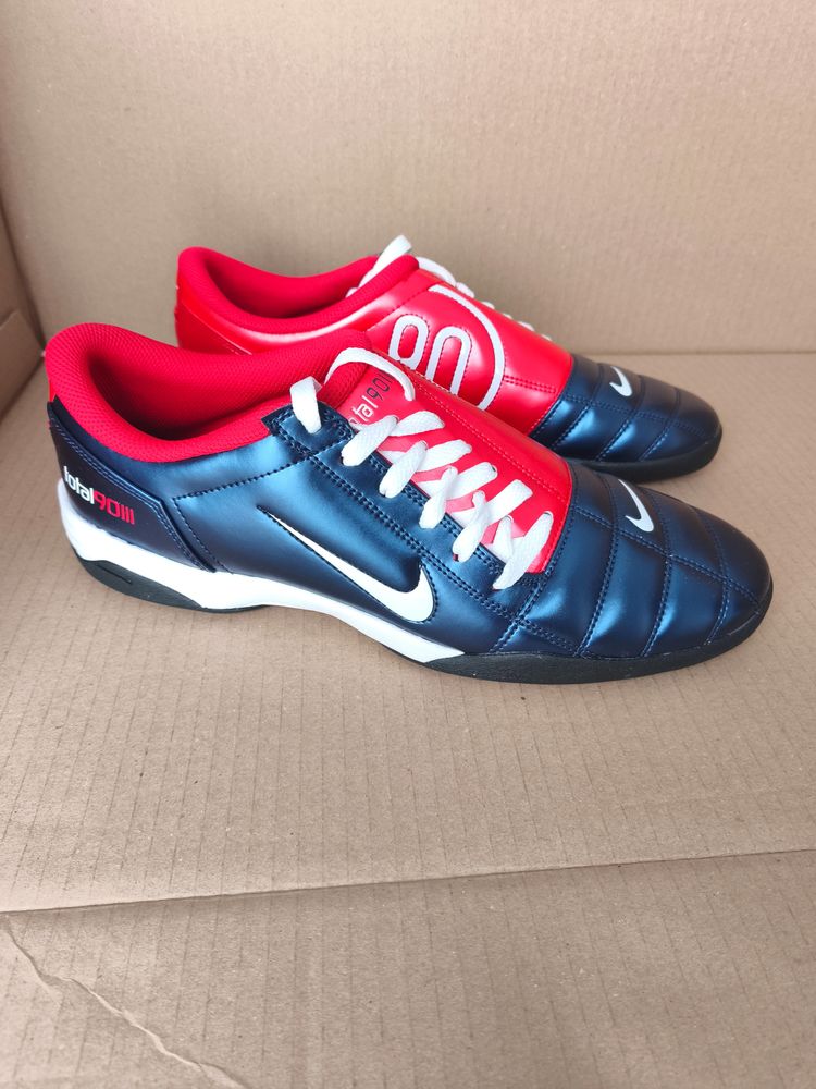 Nike Total 90 III