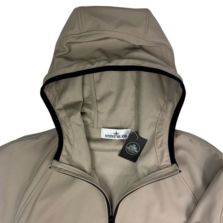 Chaqueta Stone Island Light Soft Shell-R e.dye Technology in Recycled Polyester beige - talla M imagen 2