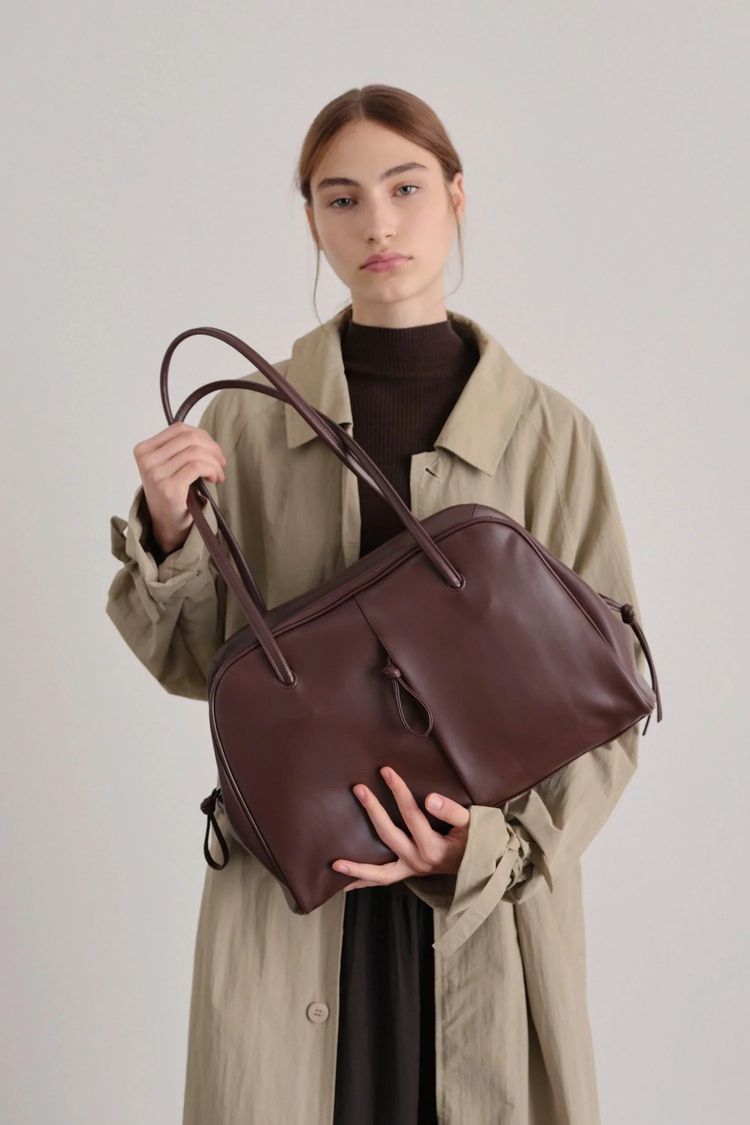 Immagine di Brown Leather Tote Bag 1