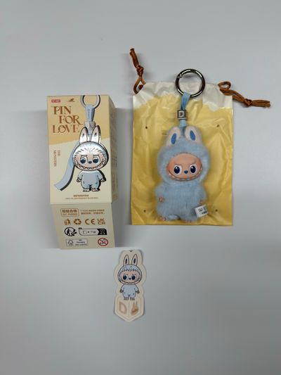 Labubu Pin For Love (D)