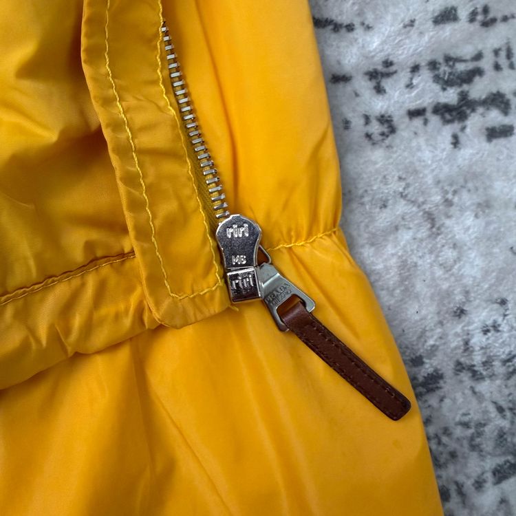Vintage Women's Prada Sport Nylon Windbreaker (S) image 5