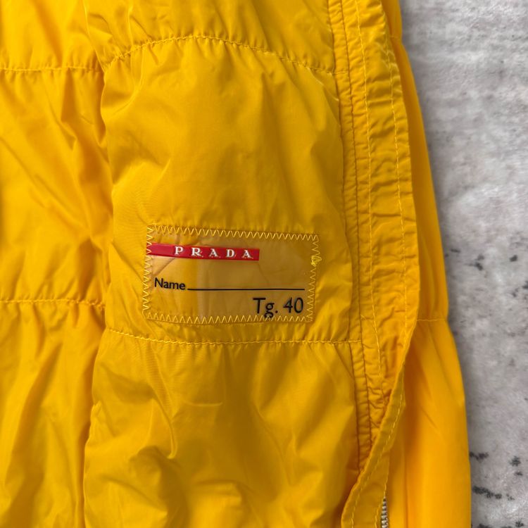 Vintage Women's Prada Sport Nylon Windbreaker (S) image 3