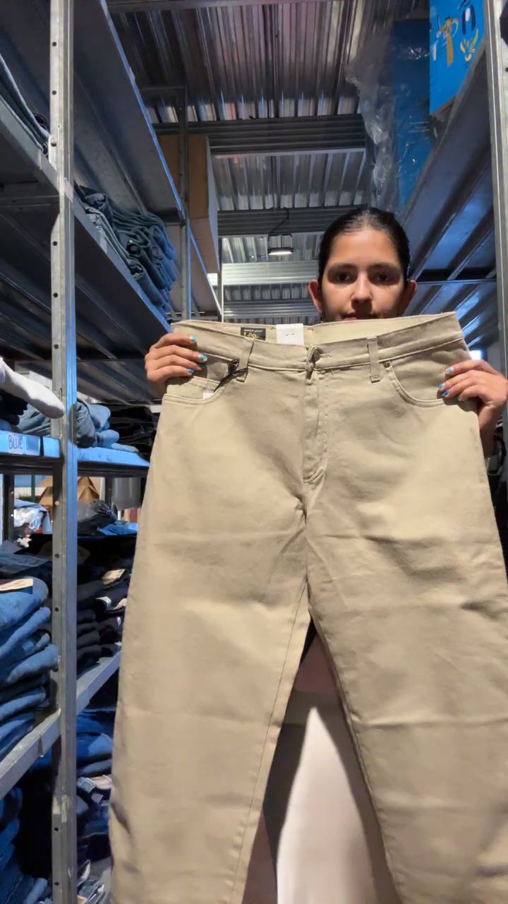 Lee Jeans image 1