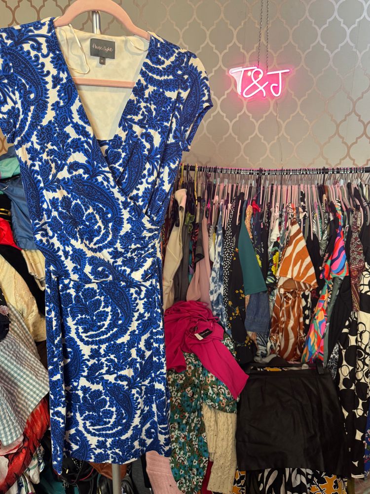 Phase Eight Blue and White Patterned Dress size 8