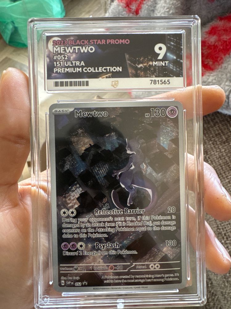 Mewtwo Pokemon Card