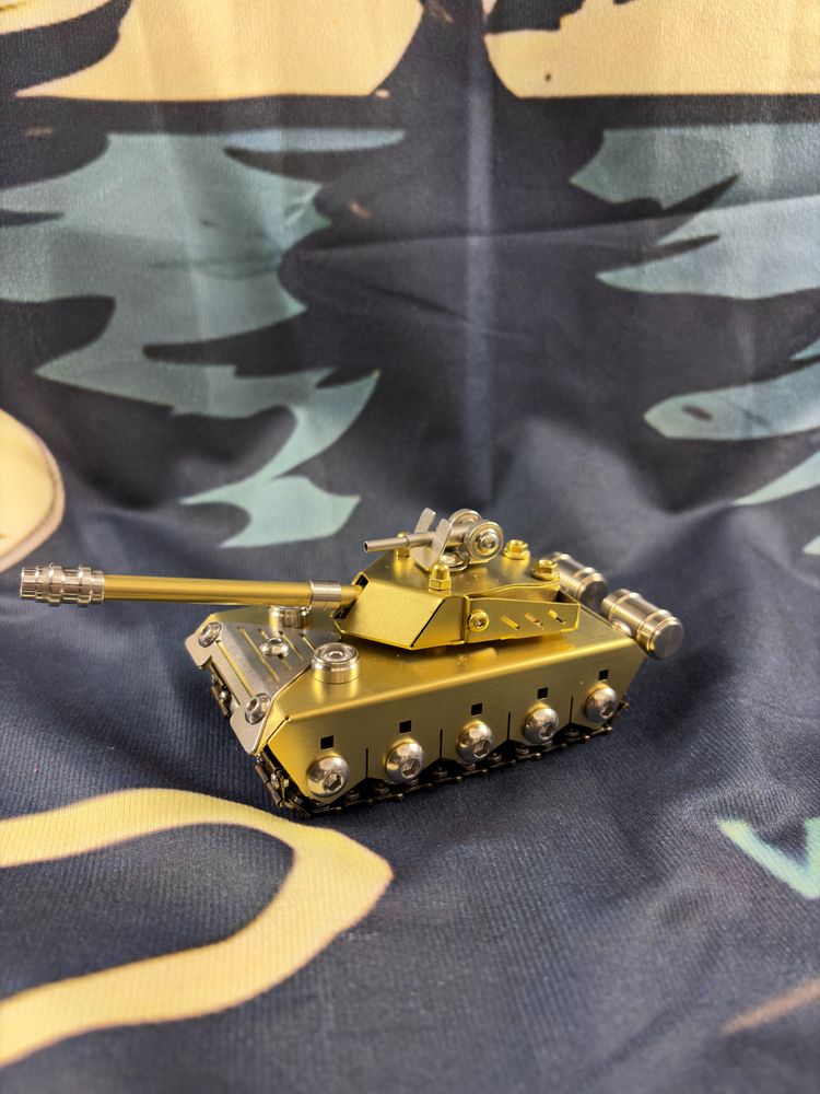 Metal Tank Model imagen 2