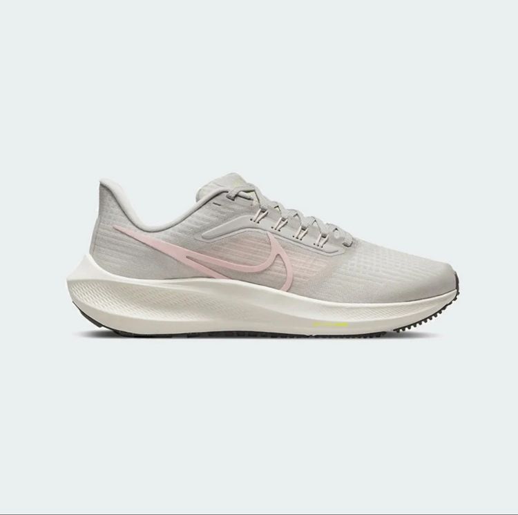 Nike WMNS Nike AIR ZOOM Pegasus UK 6.5 product image