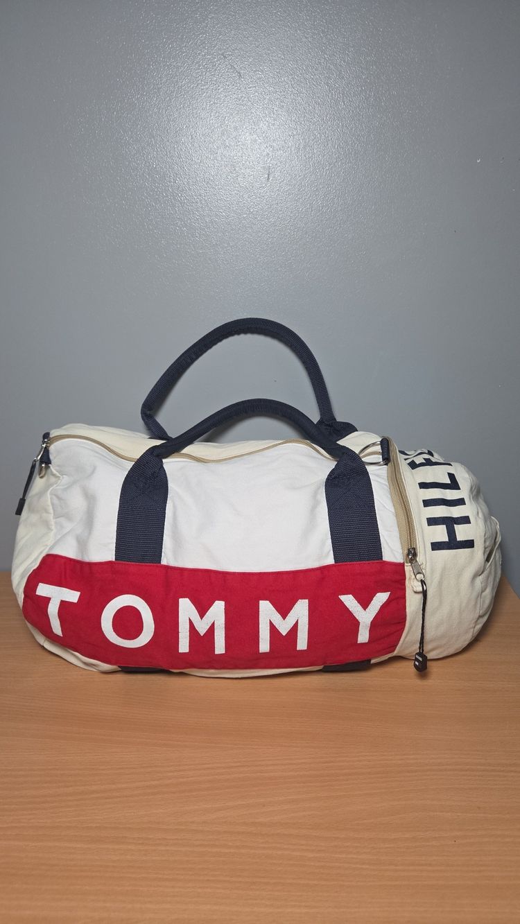 Tommy Hilfiger Duffle Travel Bag