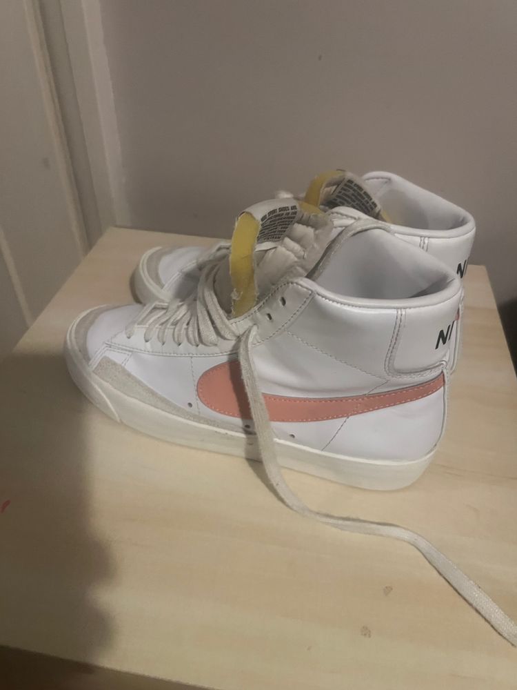 Nike High-Top Sneakers image 2