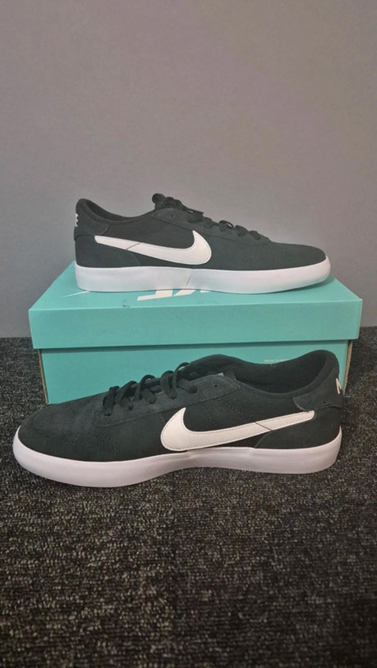 Nike SB Heritage Black/White