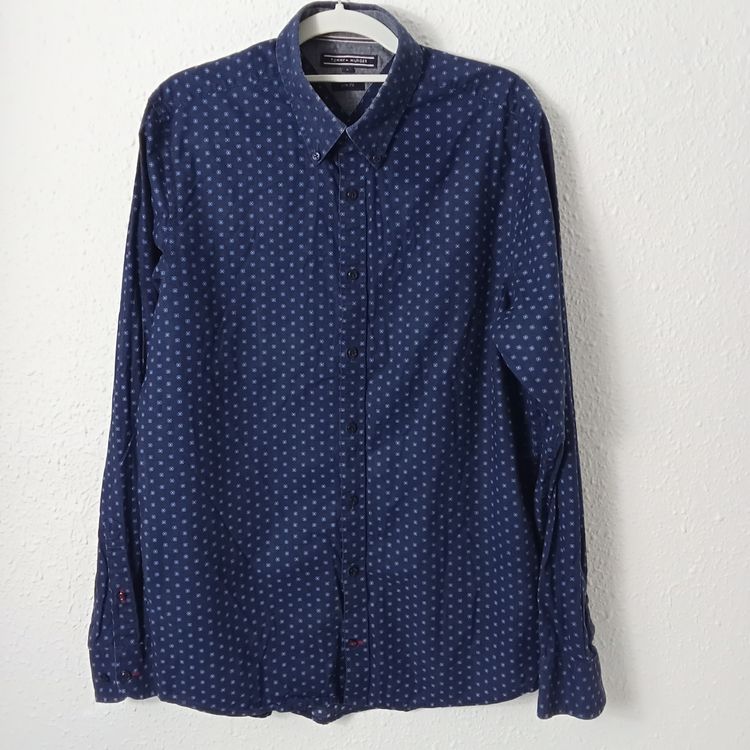 Tommy Hilfiger Men'S Long Sleeve Button-Up Shirt