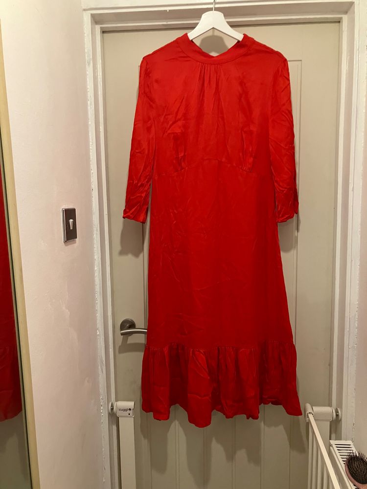 M&S - ghost Red Long Sleeve Dress