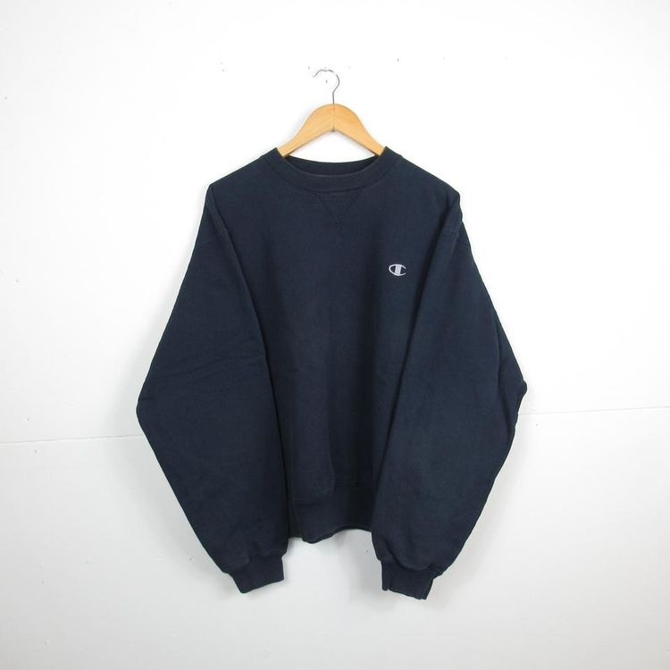 Champion VINTAGE CHAMPION 90s OLD SCHOOL NAVY BLUE CREWNECK SWEATSHIRT JUMPER product image