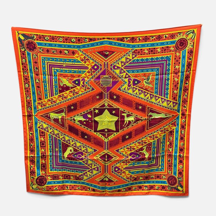 Foulard Carré 90 “Ors Bleus D’Afrique” image 1