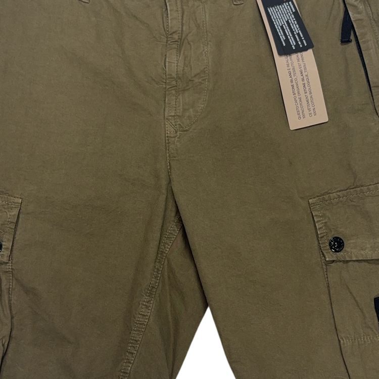 Stone Island Cargo Green Shorts image 3