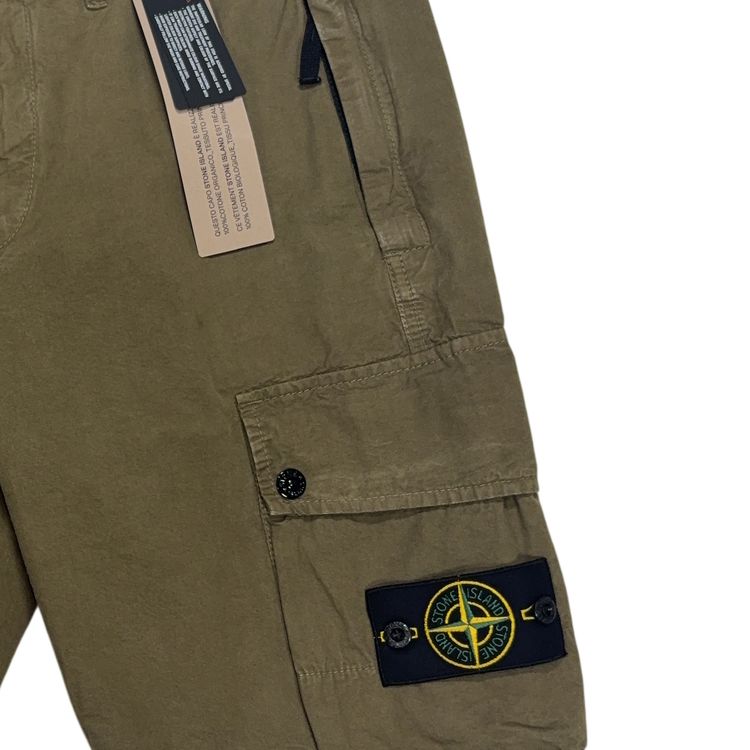Stone Island Cargo Green Shorts image 6