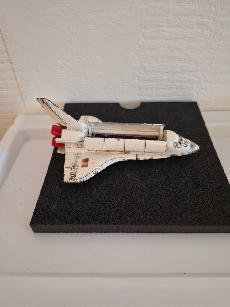 Space Shuttle Model