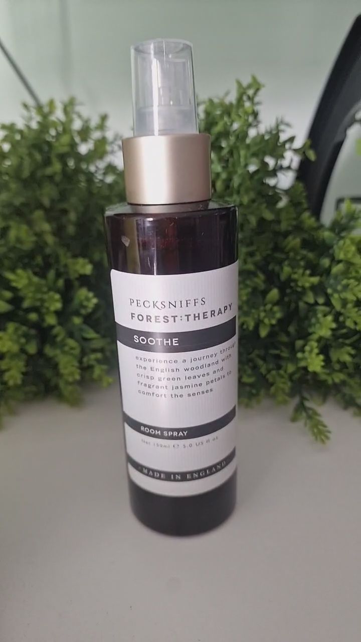 Pecksniffs Forest Therapy Soothe Room Spray obraz 1