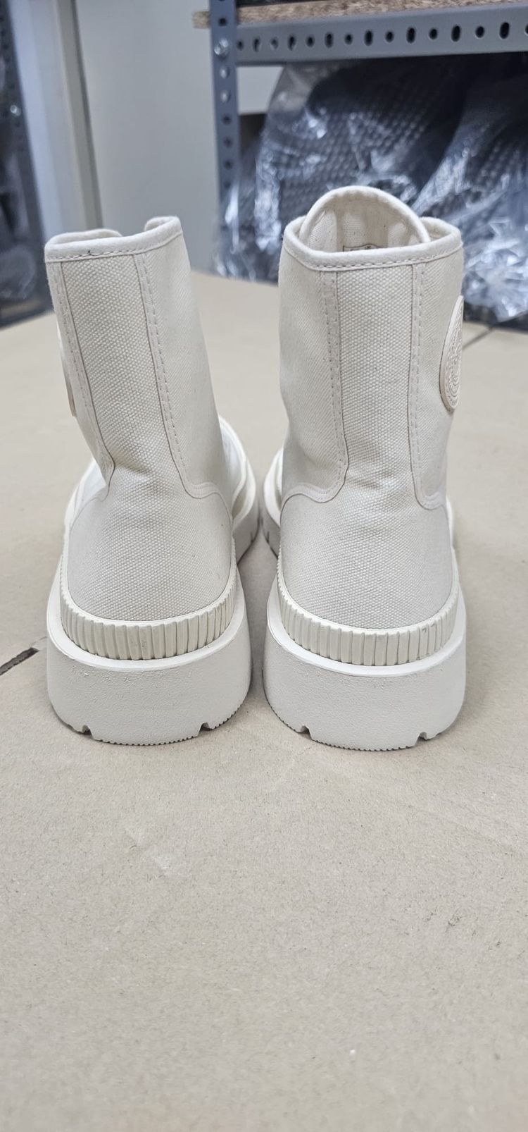 white high-top canvas boots GANT