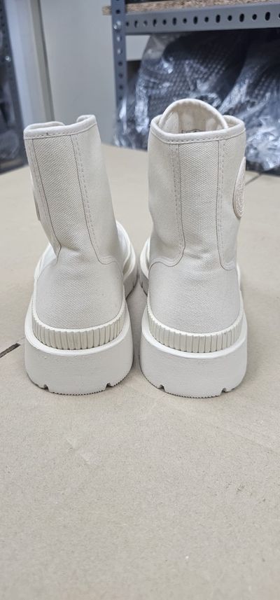 white high-top canvas boots GANT