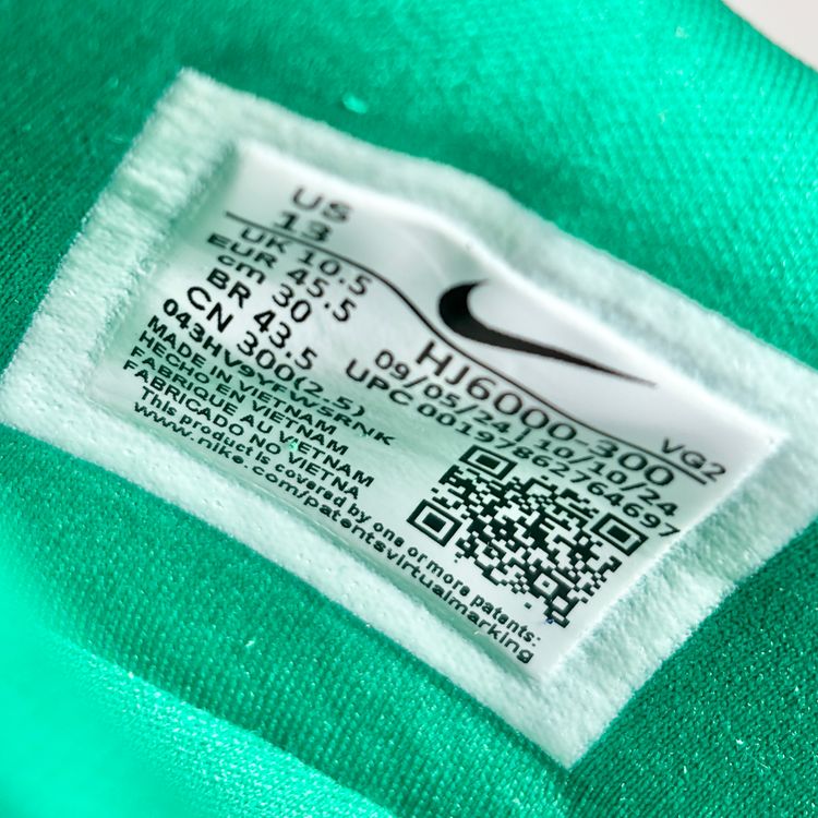 Nike Wmns Field General Sneakers 6