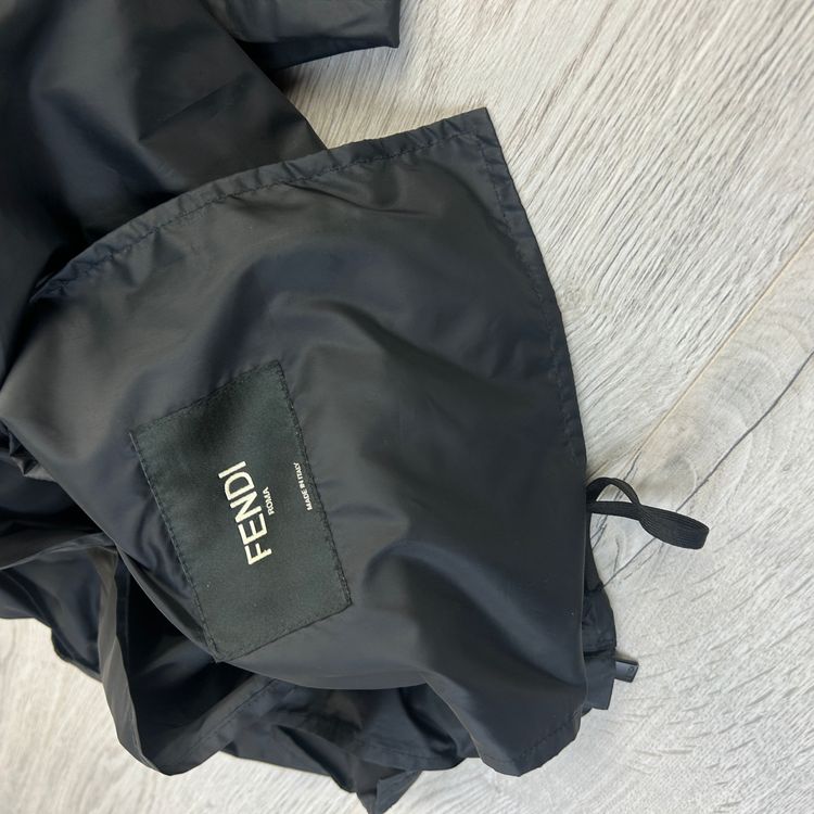 Fendi Men’s Black Zip-up Bug Eyed Windbreaker Jacket - XL obraz 3