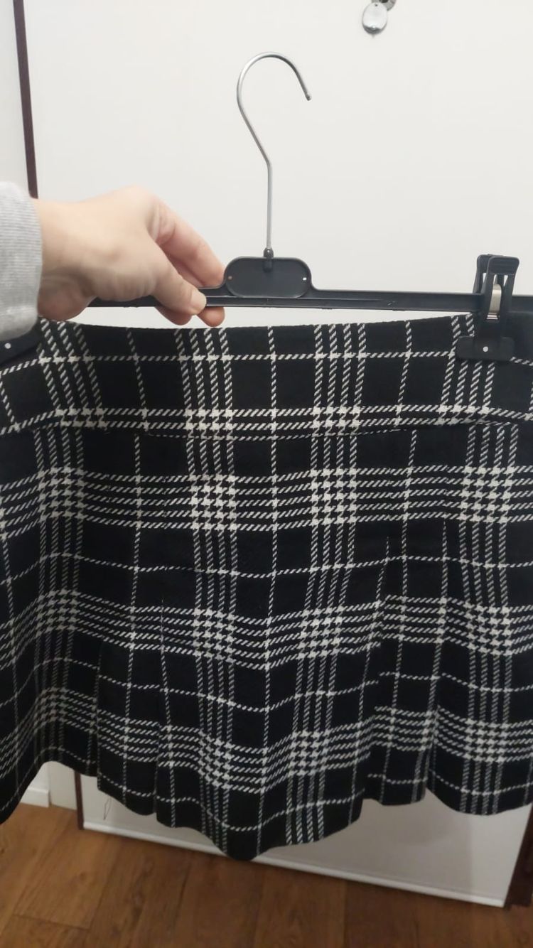 Gattinoni Black And White Plaid Skirt product image