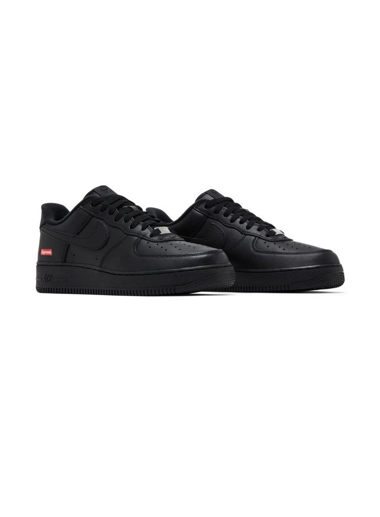 Nike Black Sneakers