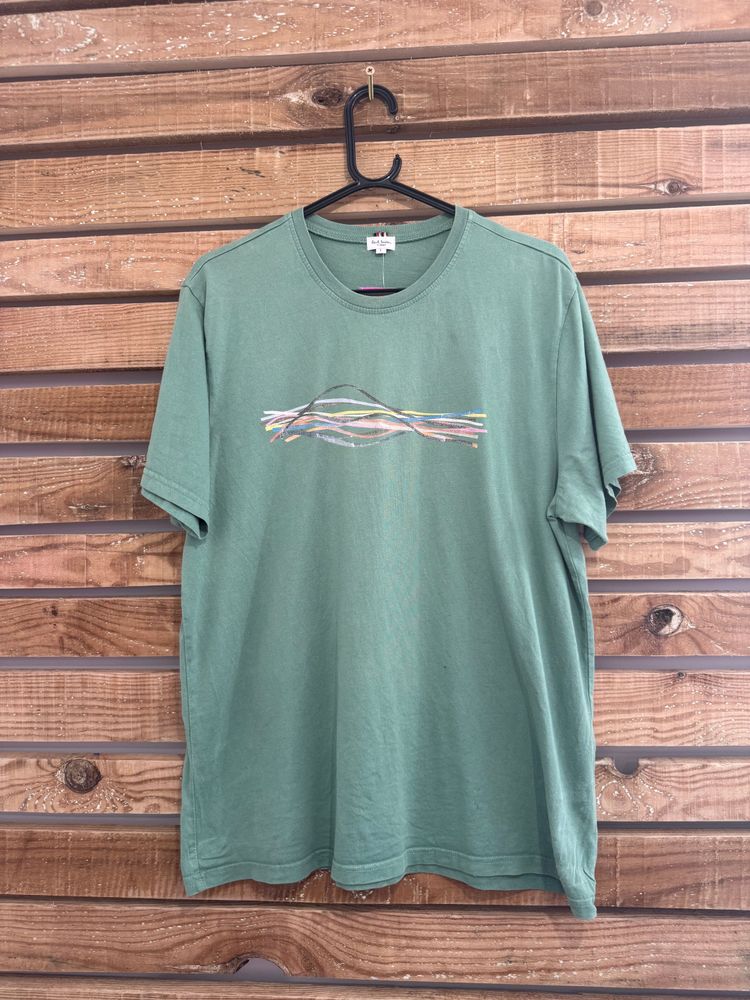 Vintage Y2K Paul Smith print motif T-shirt. Green. Size Large.