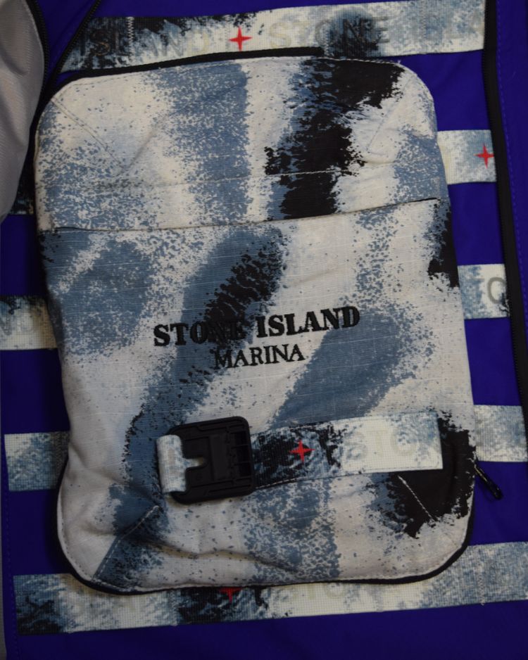 Stone Island Marina Gore-Tex Gilet with Bag Blue 8