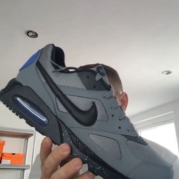 Nike Nike Air Max IVO Size uk 10 half box product image