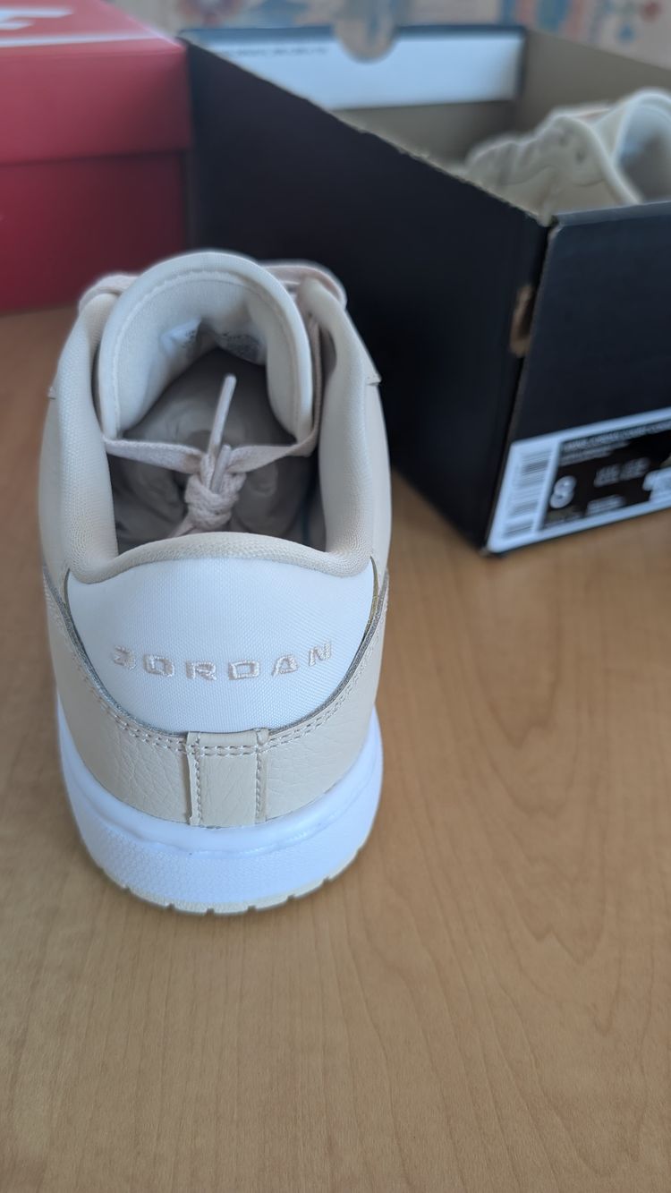 WMNS Jordan court connect low UK.5.5- half box image 3