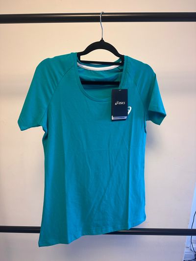 Asics teal short sleeve shirt