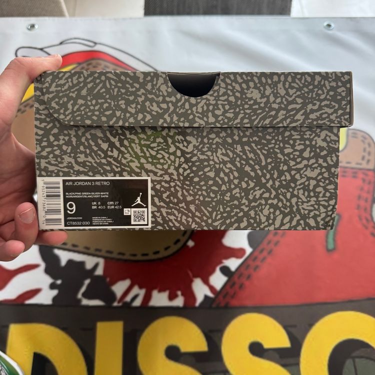 Immagine di Air Jordan 3 Pine Green 42.5 7