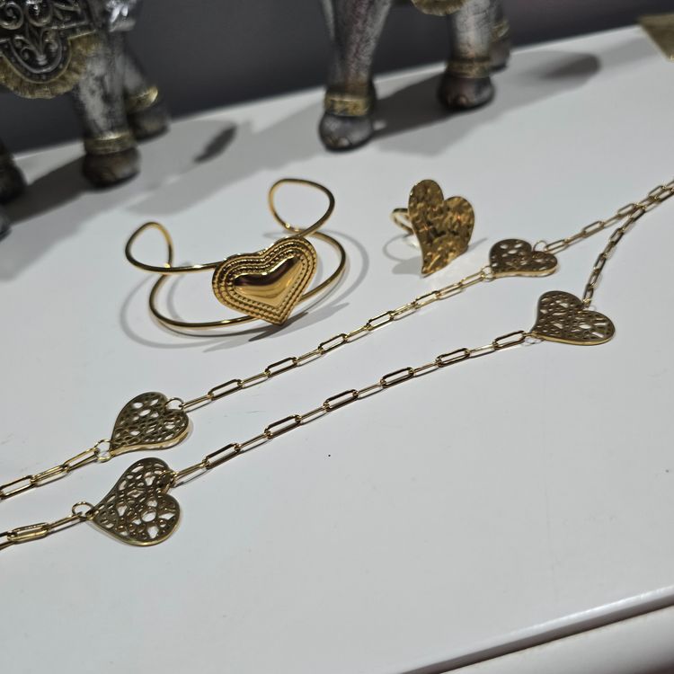 Gold Heart Jewelry Set