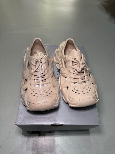 Balenciaga Beige Sneakers