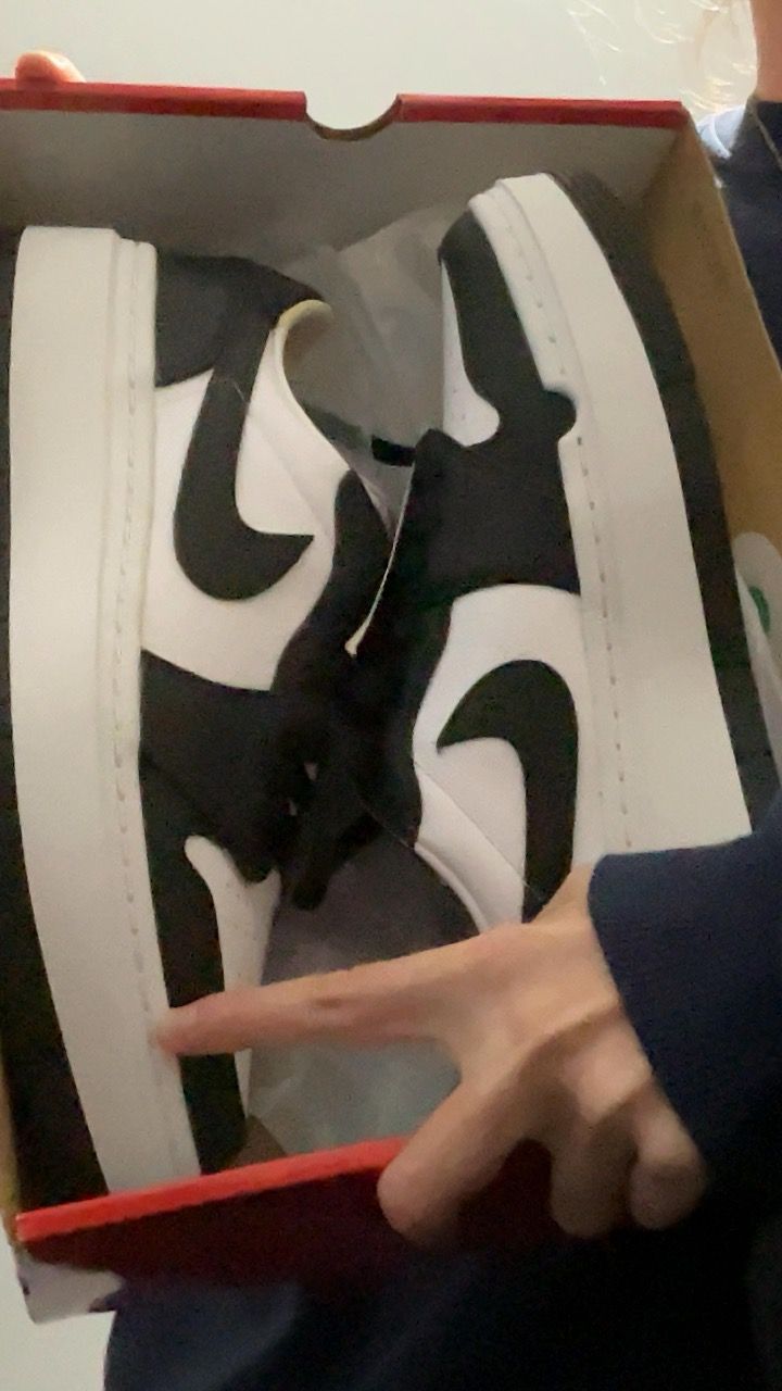 Jordan Jordan 1 low elevate brand new UK8.5 product image