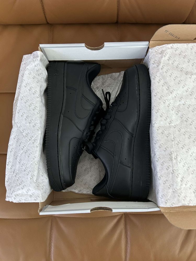 Air Force 1s image 3