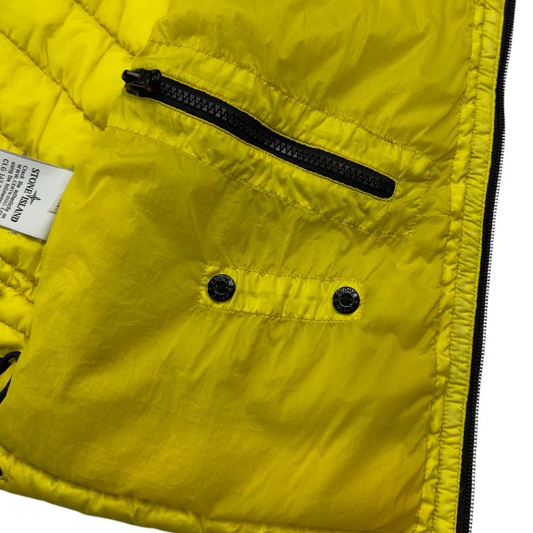 Immagine di A/W 14 Stone Island Down_26 GR X SQM_N - Ultra Light Down Gilet - Yellow 3