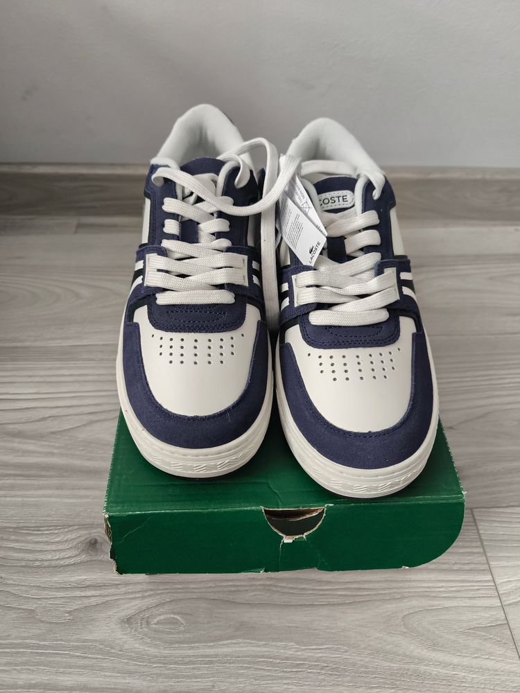 Męskie Skórzane  Sneakersy Lacoste White And Navy Sneakers