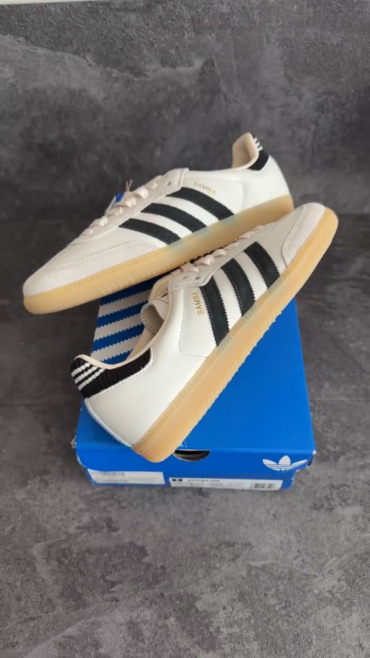 Adidas Samba | Cloud White | UK8.5  image 1