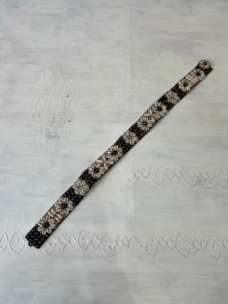 COASTAL COWGIRL DROP |grey belt with white shells all over 4