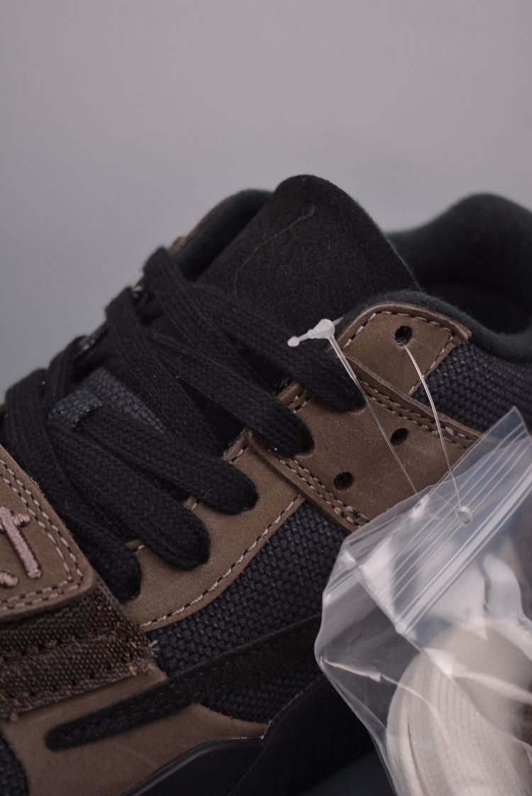 Brown And Black Sneakers 7