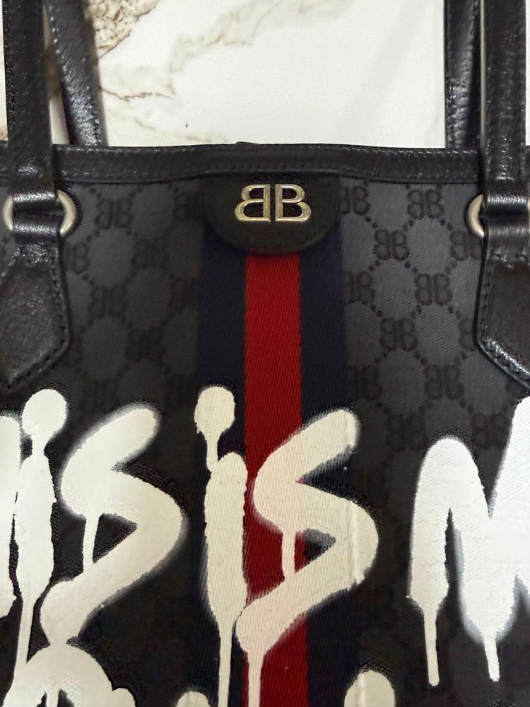 Immagine di Gucci x Balenciaga The Hacker Project Graffiti Large Tote Bag Nero 6