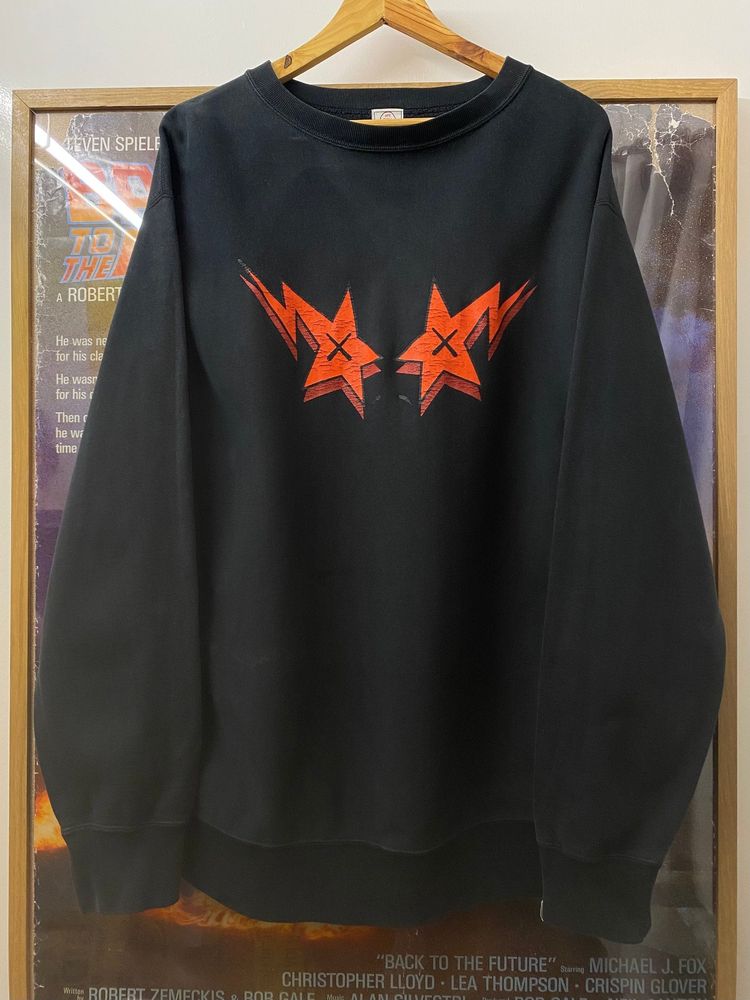 Immagine di AW2005 Bape x Kaws Crossed Stars Jumper 6