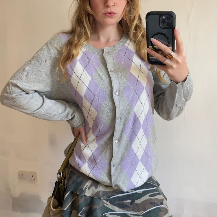 Immagine di Y2K Oversized Prep Argyle Cardigan Sweater 2