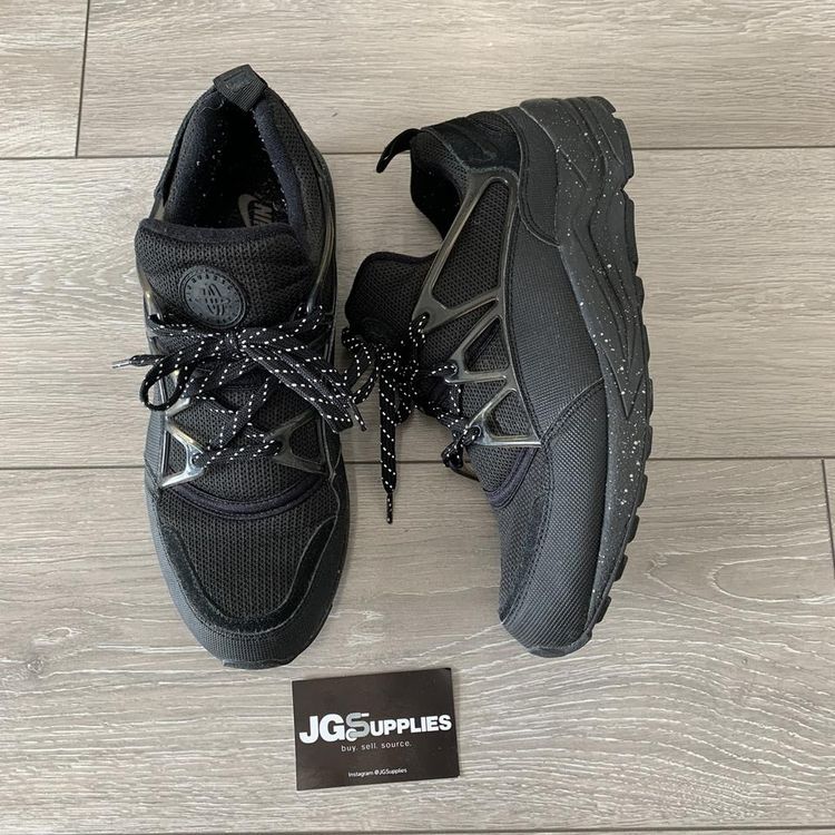 Nike huarache light triple black 2