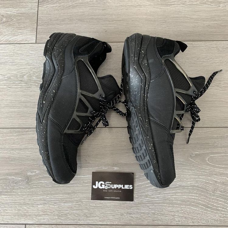 Nike huarache light triple black 3