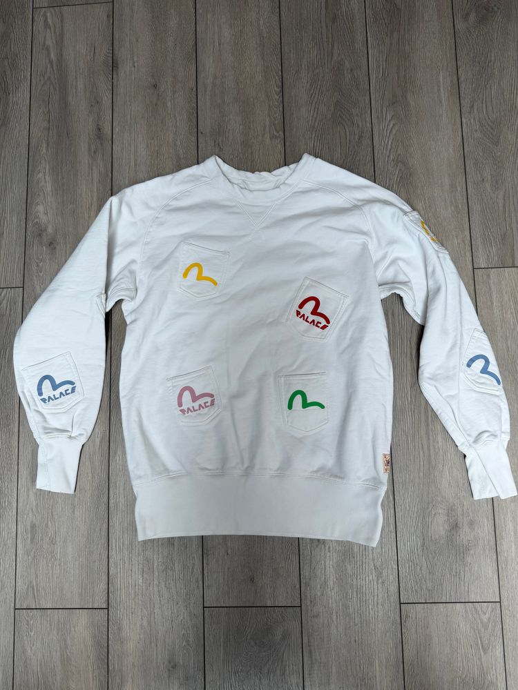 Palace x Evisu White Sweatshirt Medium PTP 22