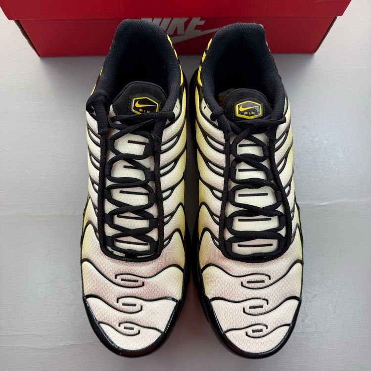 Nike Air Max Plus TN Size UK 10 Black Bright Citron Men's Trainers DM0032-023 image 8